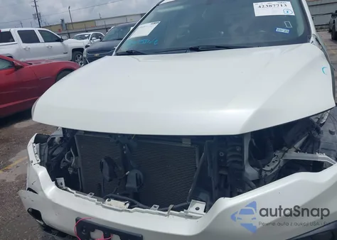 2018 Nissan Pathfinder Platinum z USA, uszkodzony, nr VIN 5N1DR2MN8JC671257